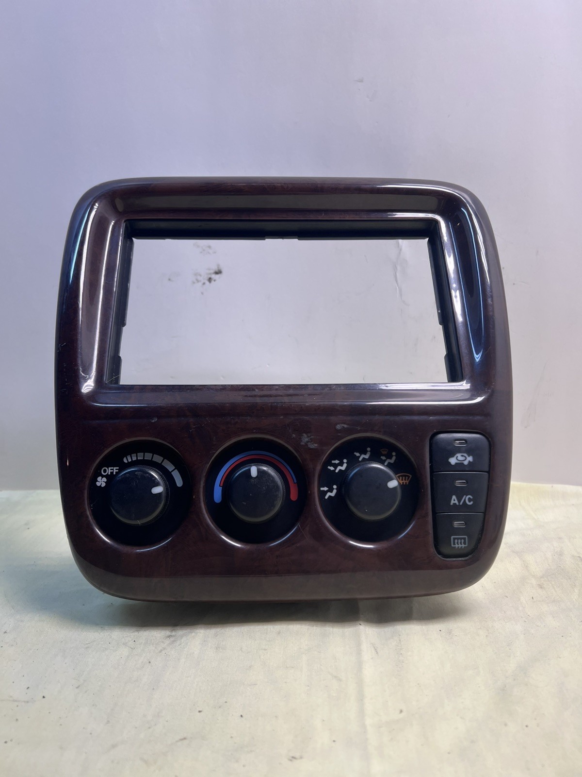 97-01 HONDA CR-V CRV CENTER DASH RADIO BEZEL TRIM WOOD LOOK OEM
