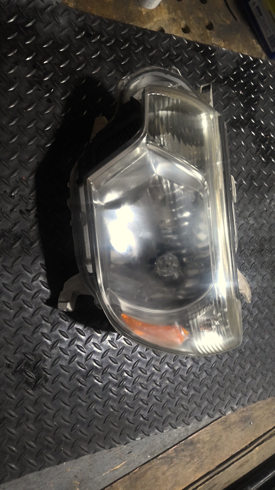 2012-2015 Toyota Tacoma Driver Headlight