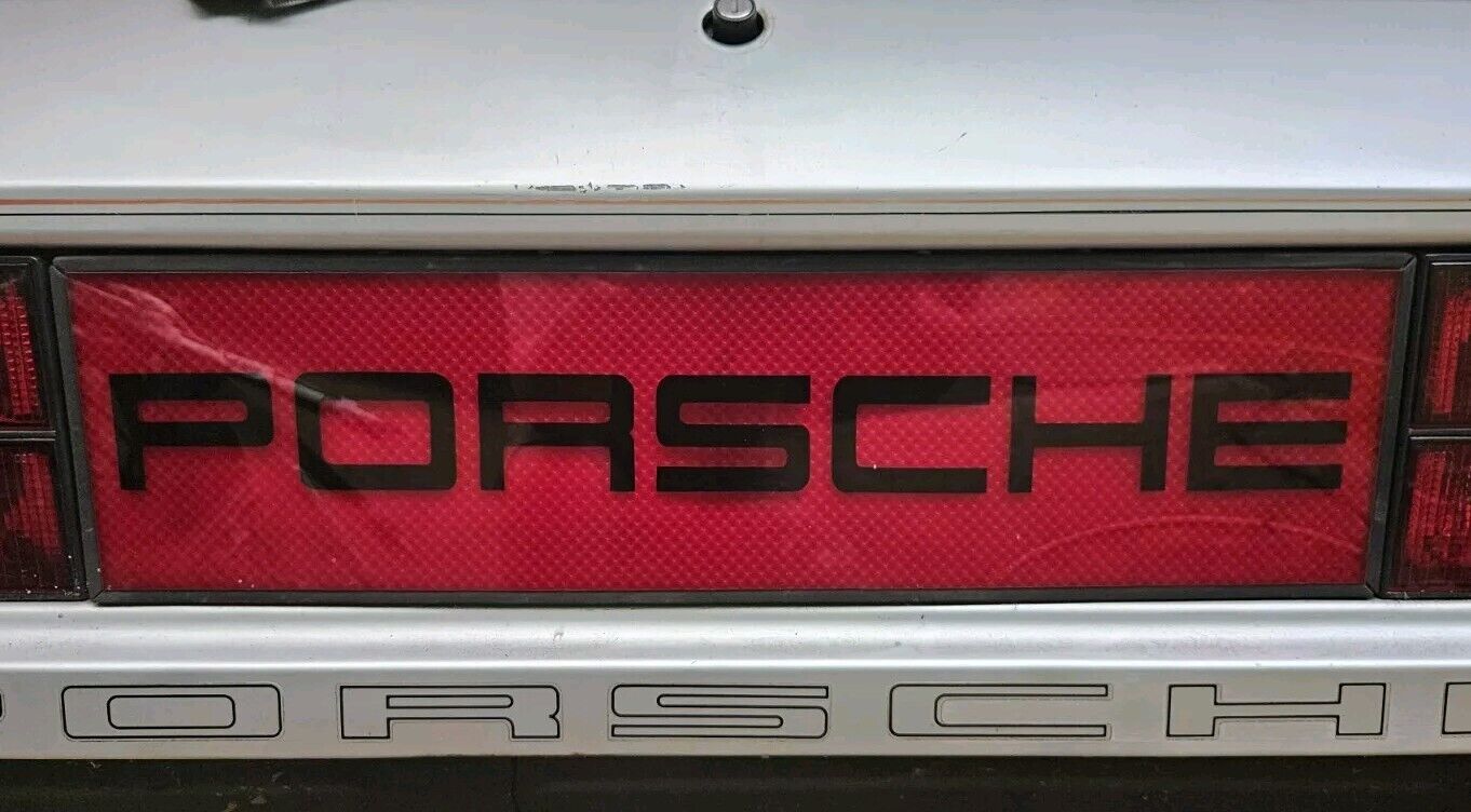 76-89 Porsche 924,924-S, 931,944,951  Rear Center Reflector  Panel  USED PORSCHE
