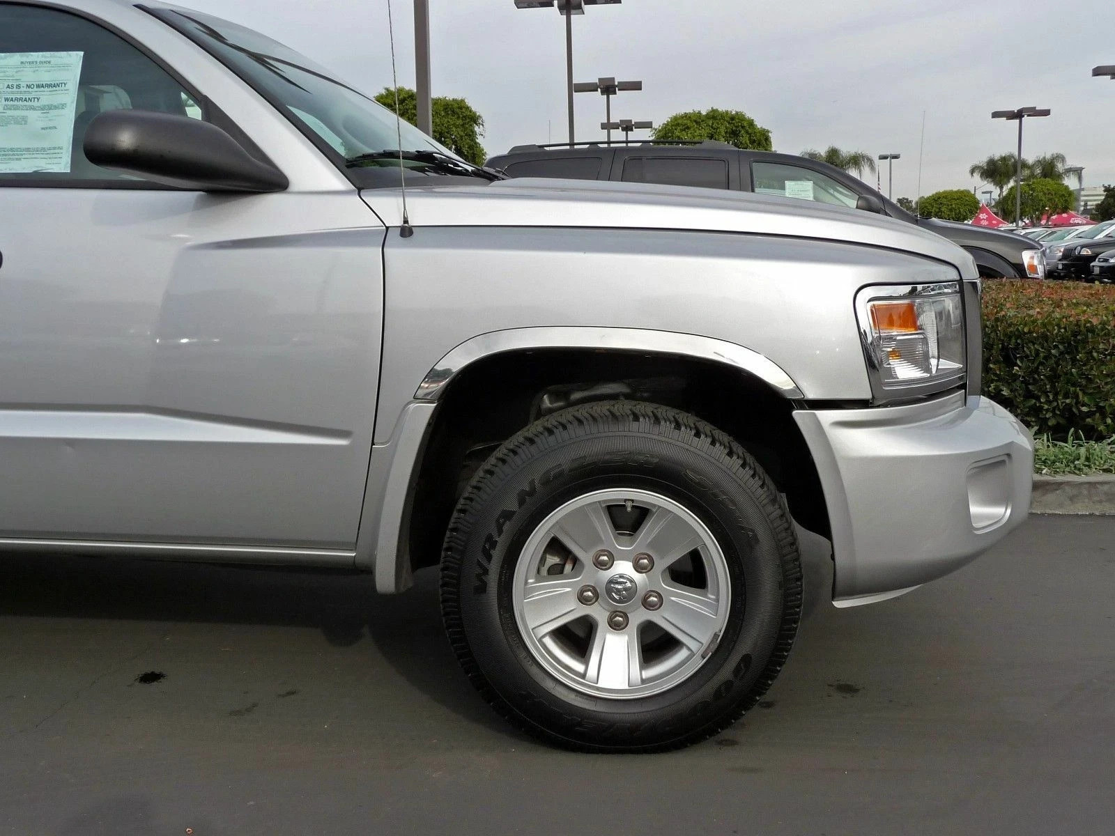 Fits Dodge Dakota 2005-2011  Polished Stainless Steel Fender Trim Flares Molding