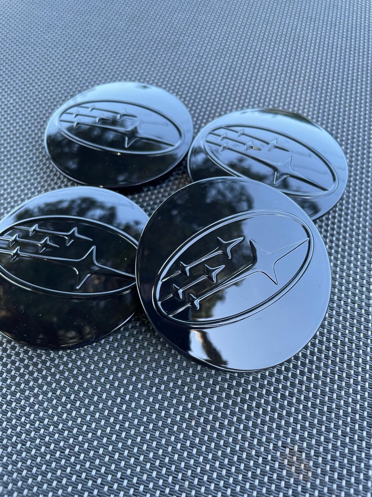 SUBARU SET OF 4 FLL BLCK 60 mm/2.36in Wheel Center Caps - FITS MOST MODELS