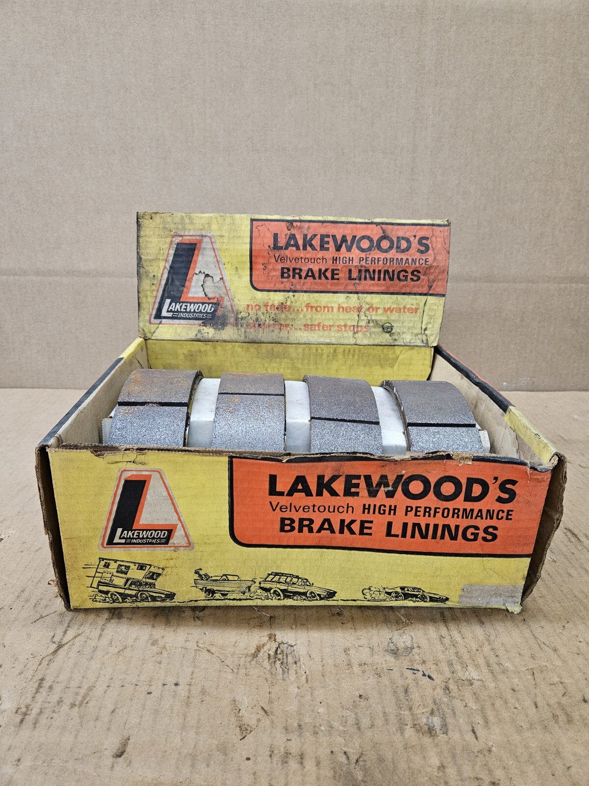 Vintage LAKEWOOD INDUSTRY Speed Shop Counter Top Display High Performance Brakes