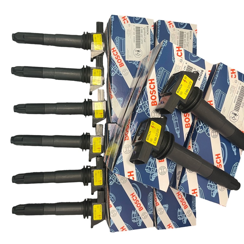 NEW 8PCS BOSCH Ignition Coil For 03-06 Porsche Cayenne S Turbo Turbo S 4.5 UF563