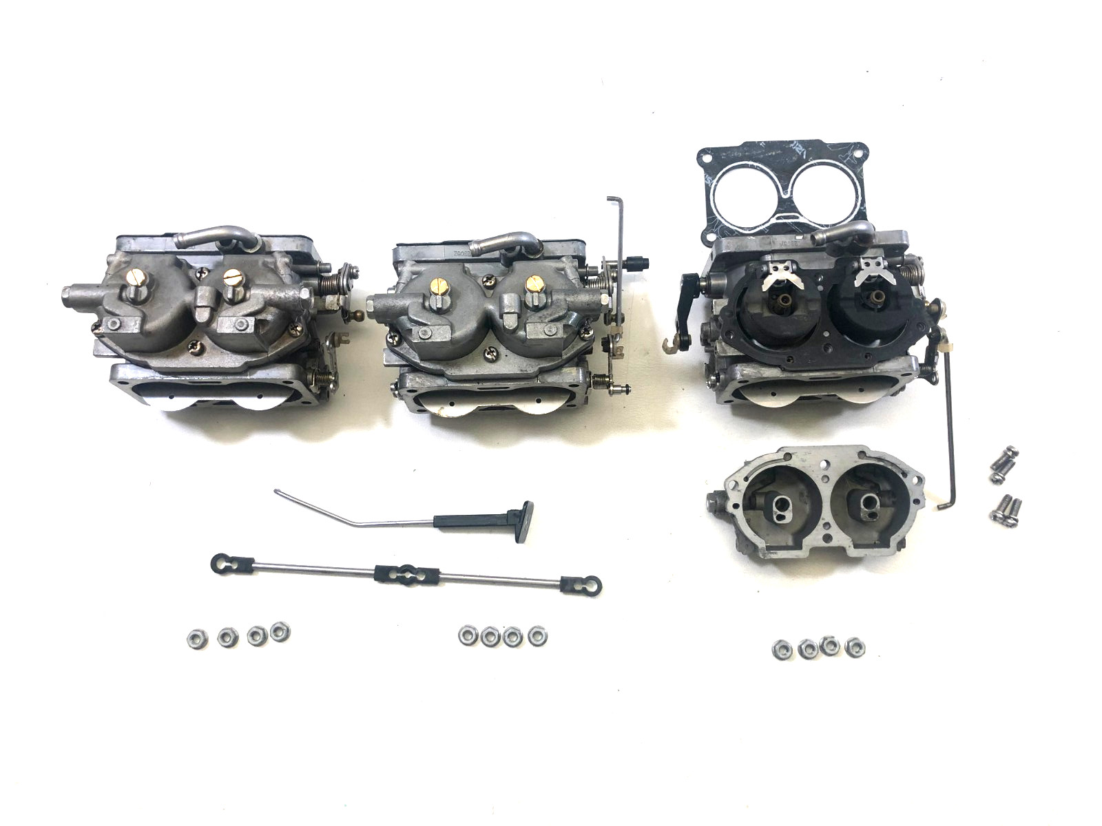 CARBURETOR set of 3 150 OUTBOARD YAMAHA OEM 