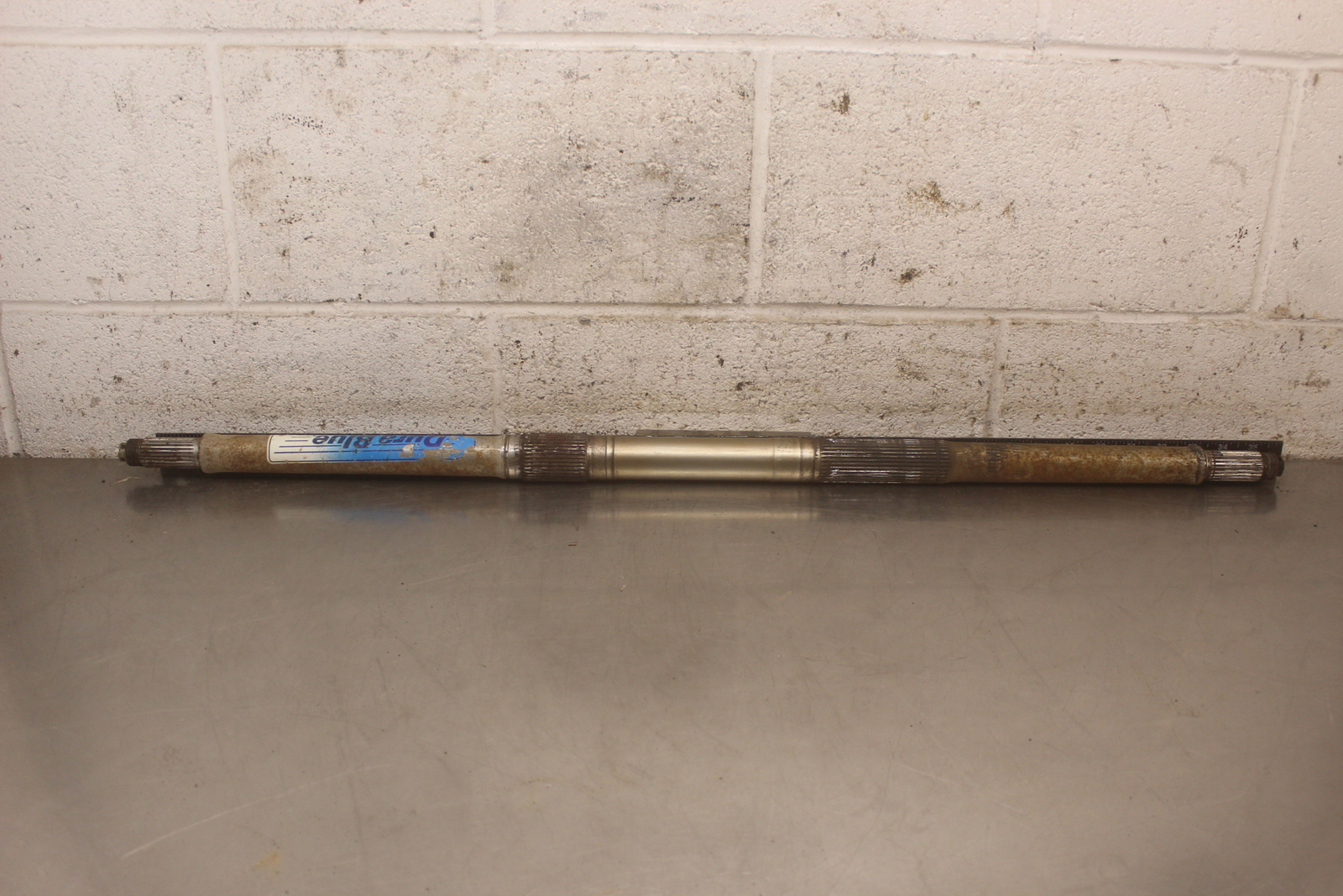 2004 Yamaha Raptor 660R YFM660R DURA BLUE REAR AXLE BACK WHEEL PIVOT BOLT X860