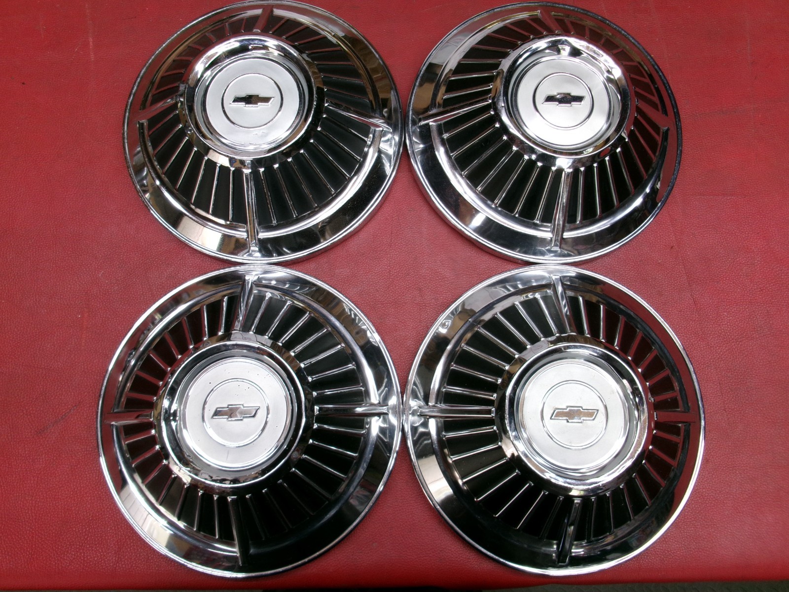 VINTAGE 1963 CHEVY Z11 IMPALA BELAIR DOG DISH POVERTY HUBCAPS WHEEL COVERS