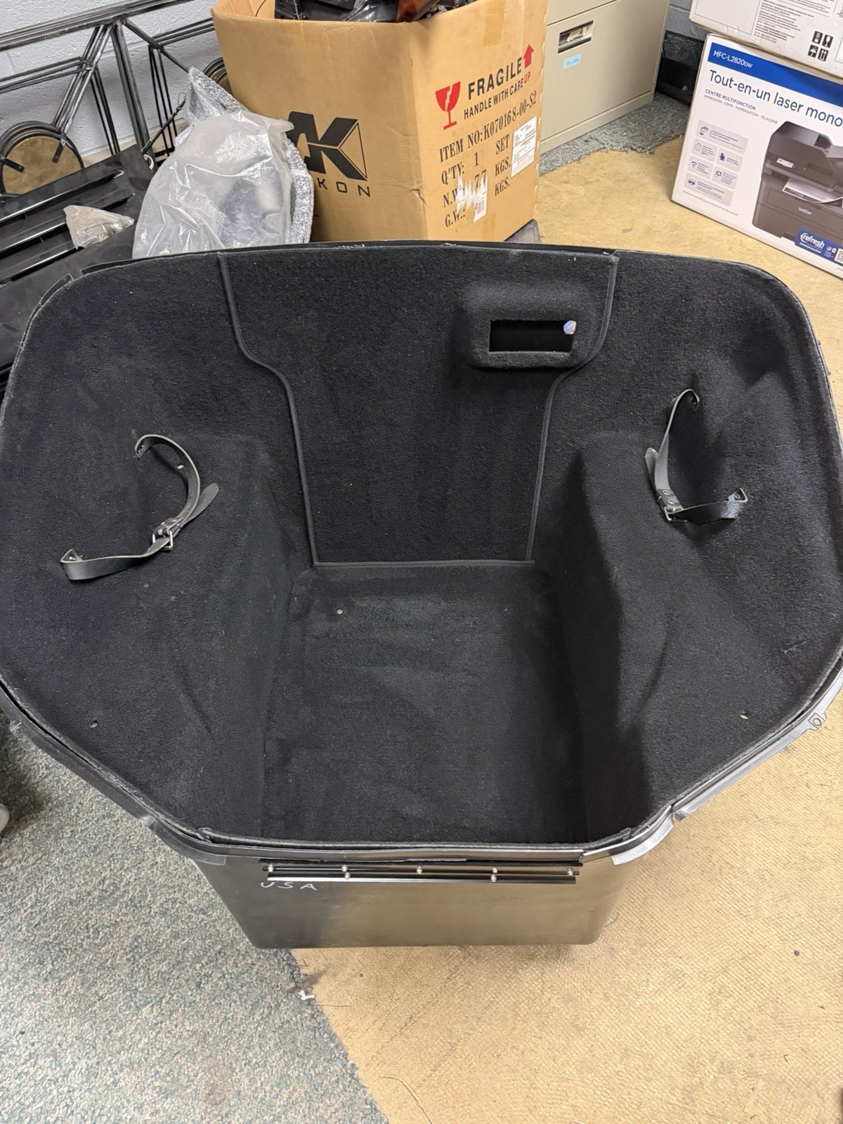 Ferrari 458 Italia Luggage Compartment Trunk Front Tub w/ Black Carpet 83171700