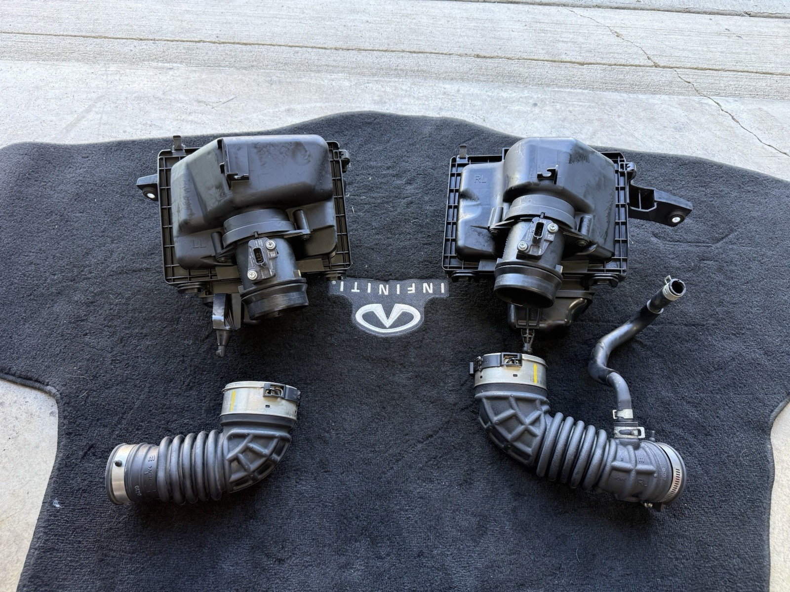 2016-2024 INFINITI Q50 3.0L ENGINE RIGHT & LEFT SIDE AIR INTAKES HOUSING BOX OEM