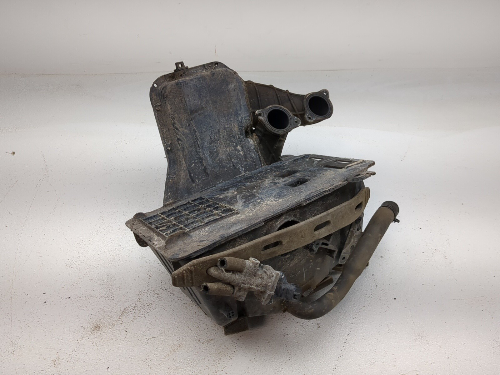 17-26 Polaris Sportsman 850 Touring Airbox Assembly 1240825