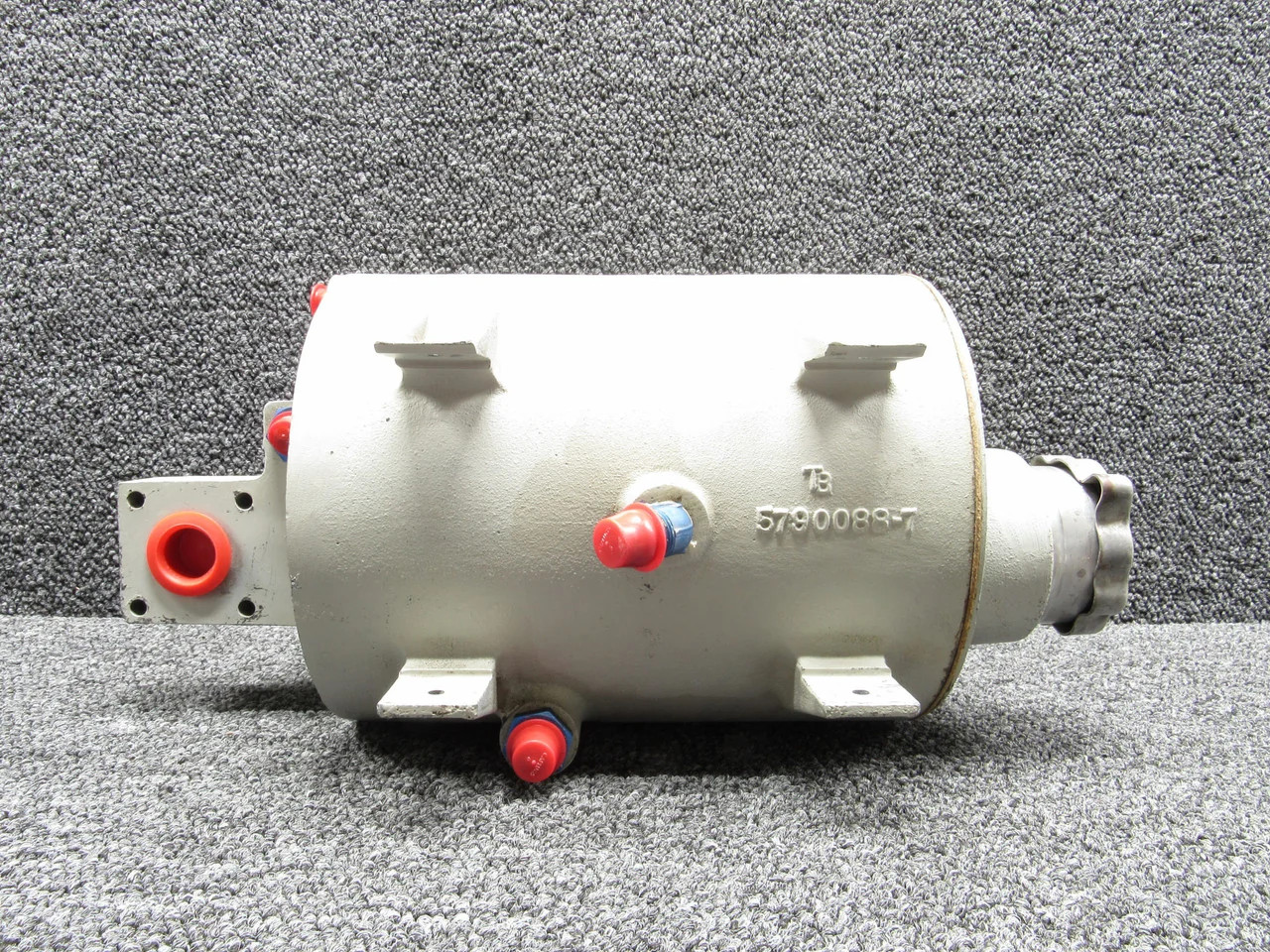 790223-507 Aero Commander 690B Hydraulic Reservoir Assembly
