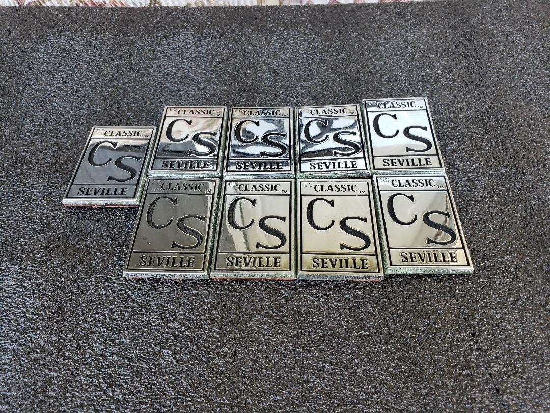 1 BRAND NEW OLD STOCK CLASSIC CADILLAC CS CAR EMBLEM CADILLAC SEVILLE CHROME E&G