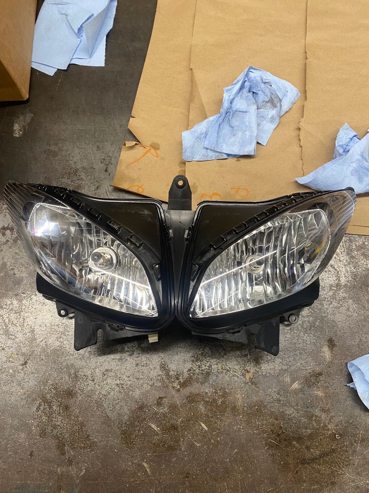 Yamaha FZ6 (2007-2009) Headlights