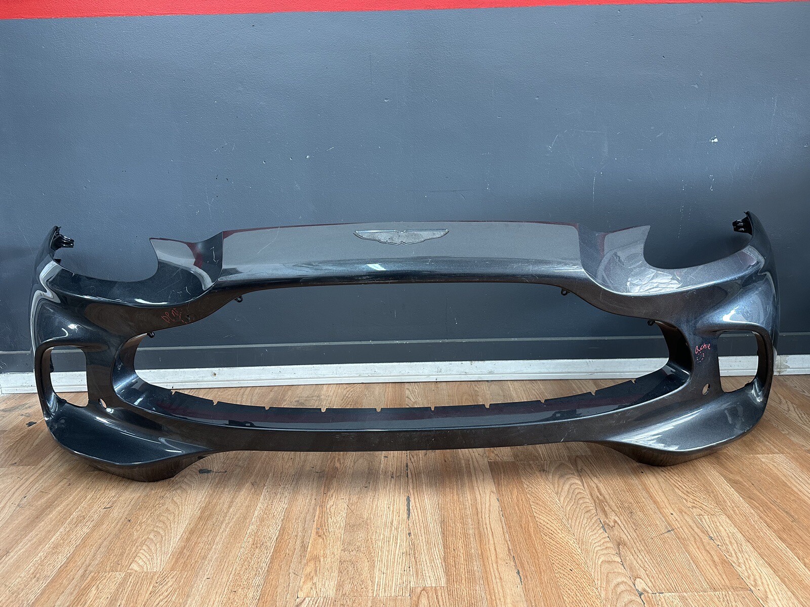 2021 2022 ASTON MARTIN DBX FRONT BUMPER COVER OEM