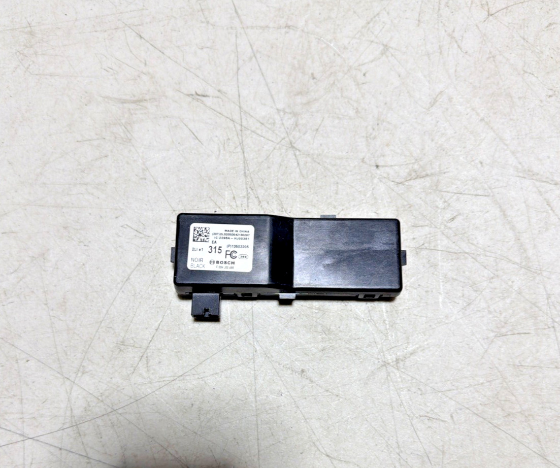 2010 - 2017 Chevrolet Equinox Keyless Entry Receiver Module Unit 13503205 OEM
