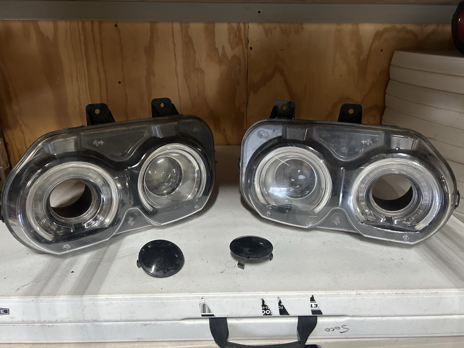 Dodge Challenger 2015-2023 OEM headlight Both Left And Right Set Used
