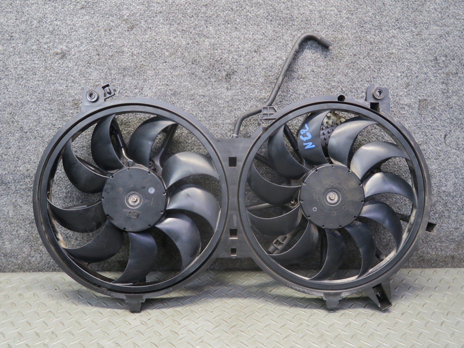 09-20 NISSAN Z34 370Z ENGINE COOLING DUAL FAN MOTOR SHROUD OEM