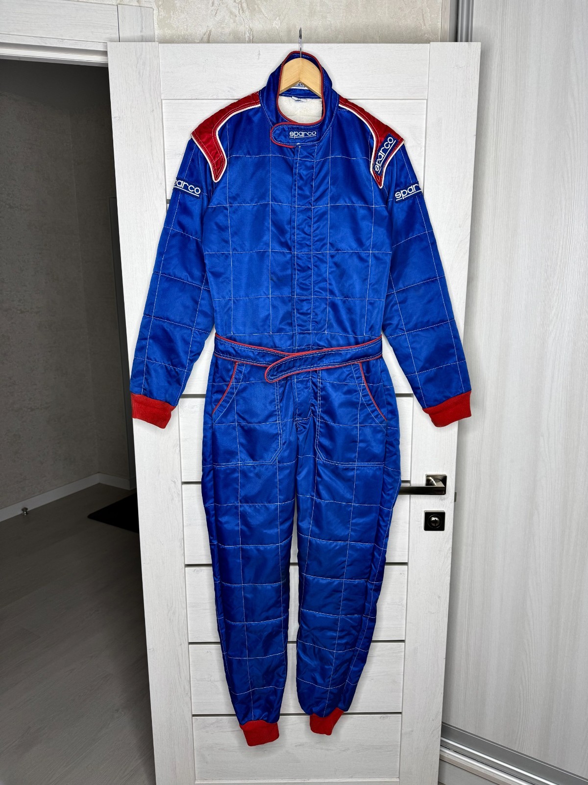 Vintage Sparco Kark Racing Suit Blue/Red CIK-FIA 2001 Level 1 Size 52 2002-2007 Vintage Sparco Kark Racing Suit Blue/Red CIK-FIA 2001 Level 1 Size 52 2002-2007
