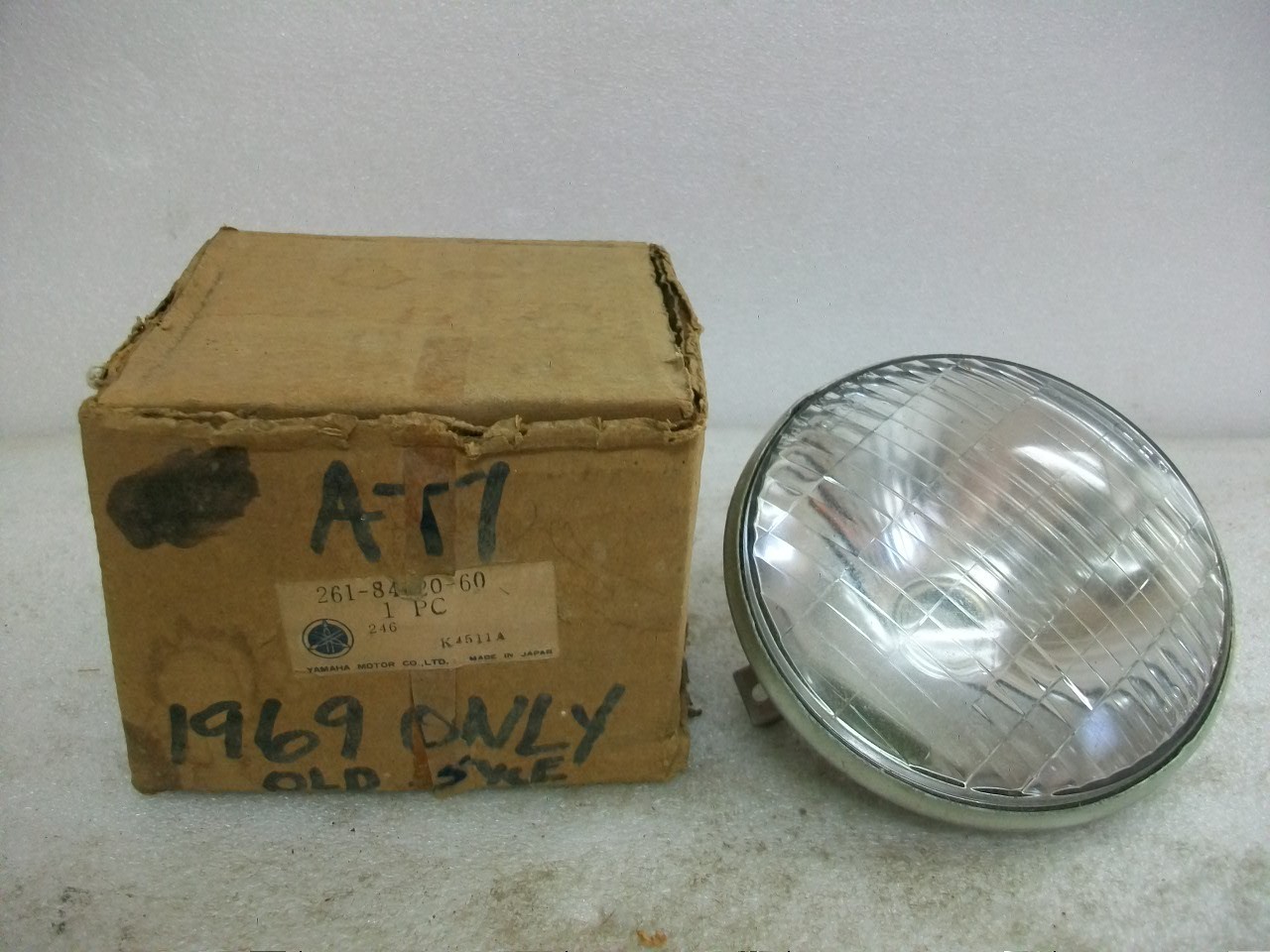 NOS OEM New 1969-1970 Yamaha AT1 125 Enduro Headlight Headlamp Lens Assembly