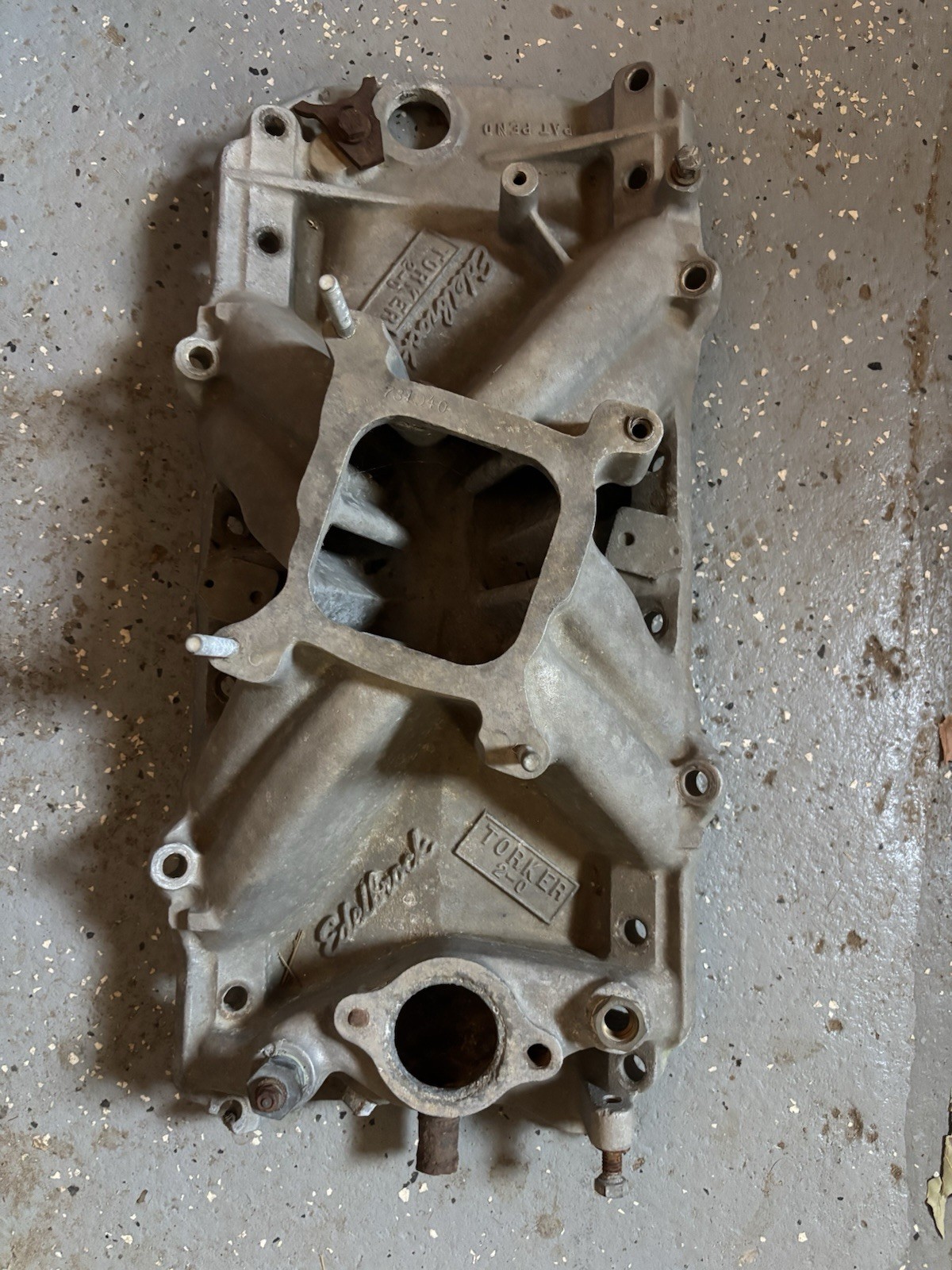 🔥VINTAGE EDELBROCK 2740 TORKER 2-0 BIG BLOCK CHEVROLET ALUMINUM INTAKE MANIFOLD 🔥VINTAGE EDELBROCK 2740 TORKER 2-0 BIG BLOCK CHEVROLET ALUMINUM INTAKE MANIFOLD