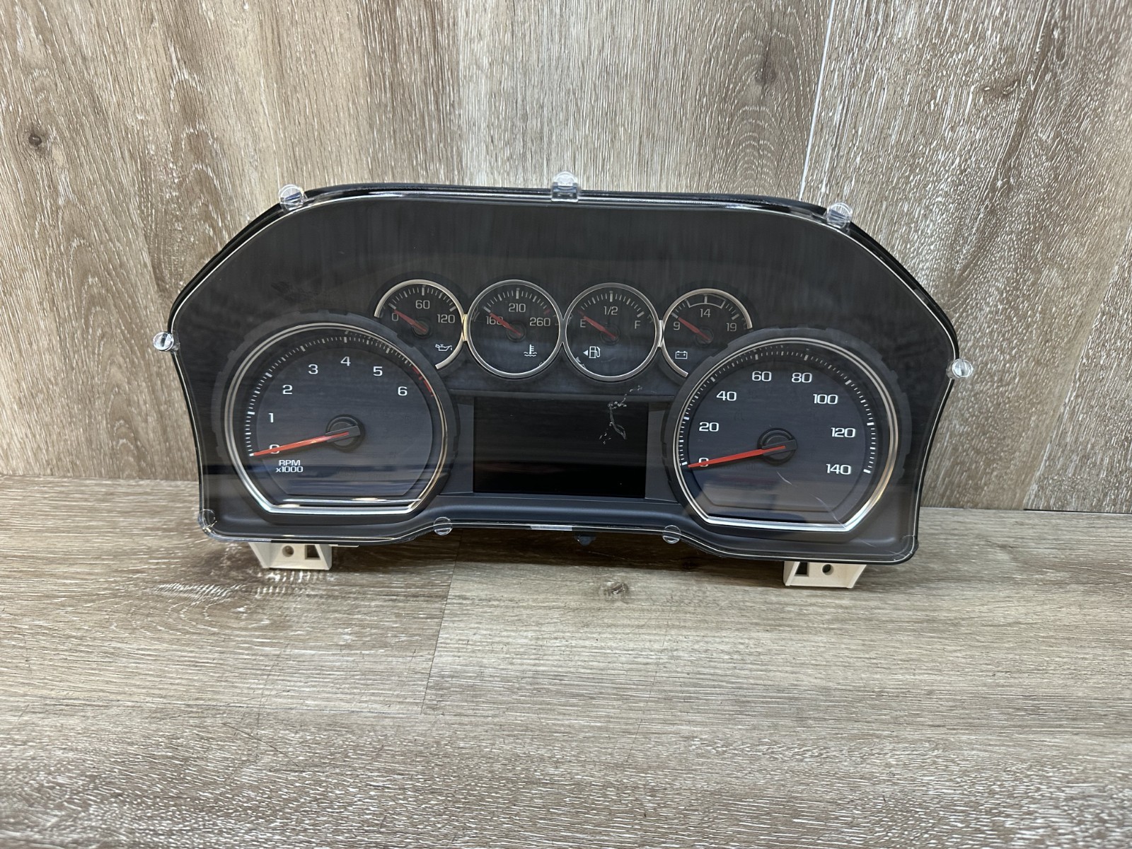 2021-23 CHEVY SILVERADO 2500 INSTRUMENT CLUSTER OEM PART #   84960243