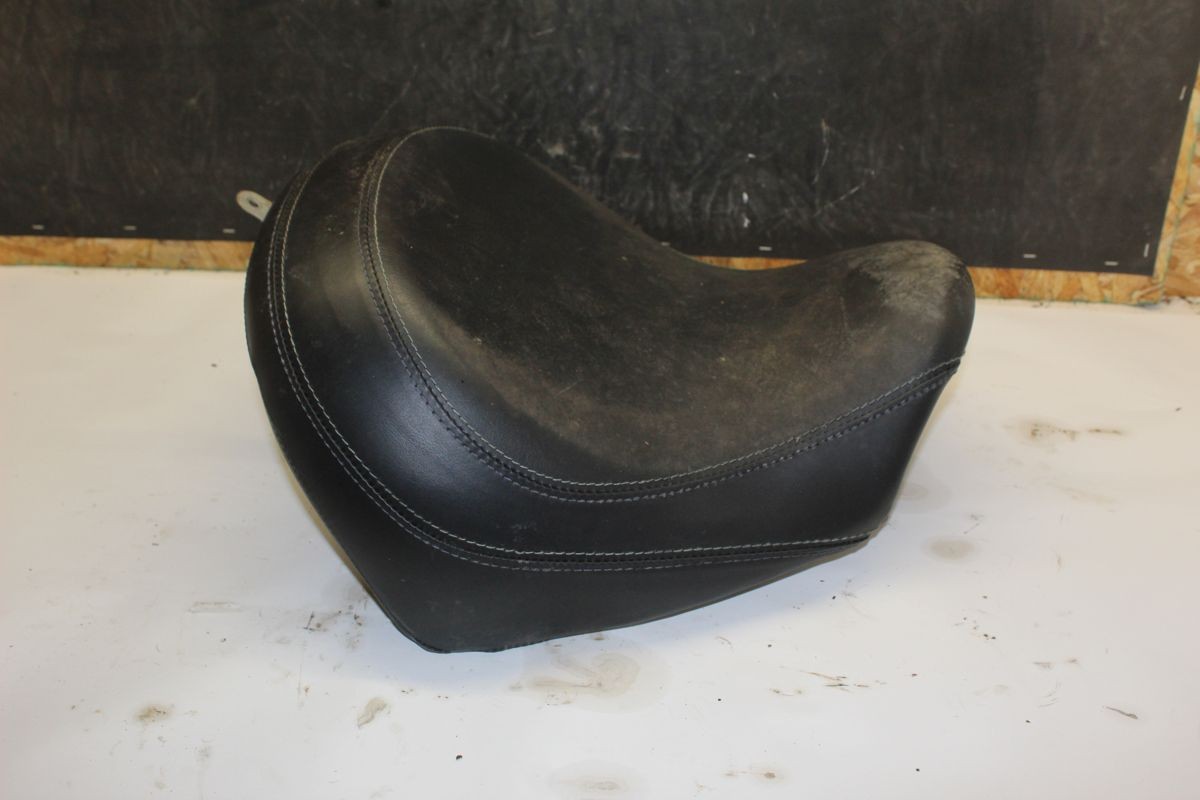 2003-2008 Kawasaki VN1600 Vulcan Driver front Seat