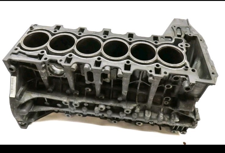 10-12 BMW 135i 335i 535i X3 X5 (E90 F10 E70 E71) 3.0L N55 ENGINE CYLINDER BLOCK