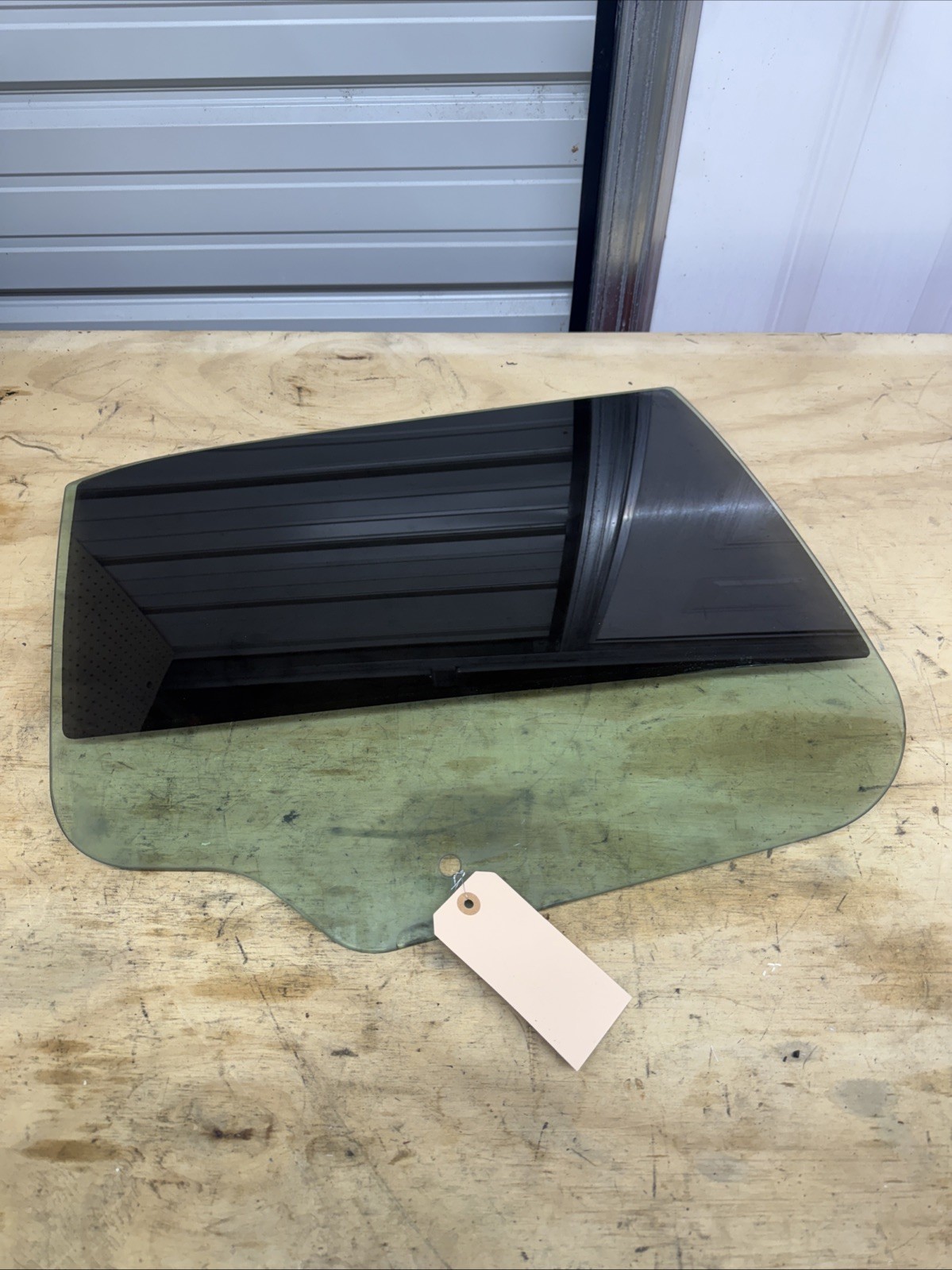 2011 - 2023 CHRYSLER 300 REAR RIGHT PASSENGER SIDE DOOR WINDOW GLASS OEM TINT 2011 - 2023 CHRYSLER 300 REAR RIGHT PASSENGER SIDE DOOR WINDOW GLASS OEM TINT