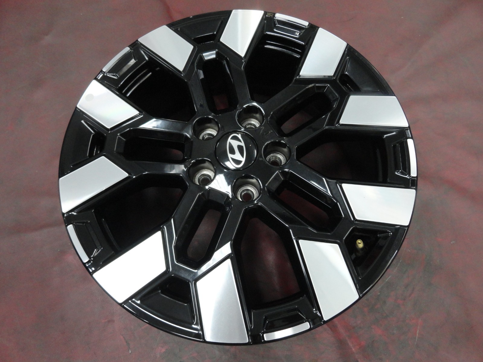 2025-2027 Hyundai Santa Cruz OEM 18 2025-2027 Hyundai Santa Cruz OEM 18
