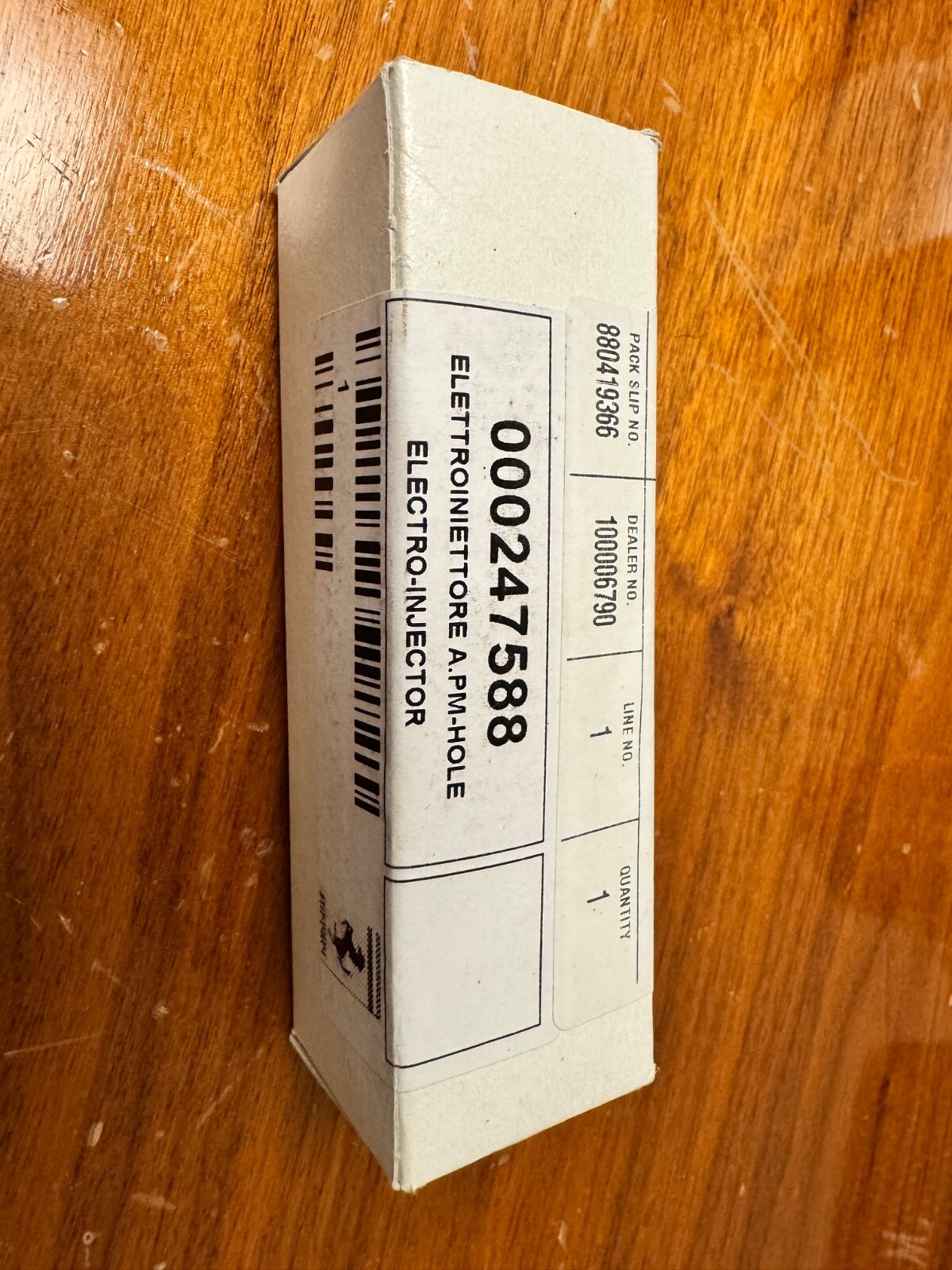 FERRARI CALIFORNIA INJECTOR 000247588
