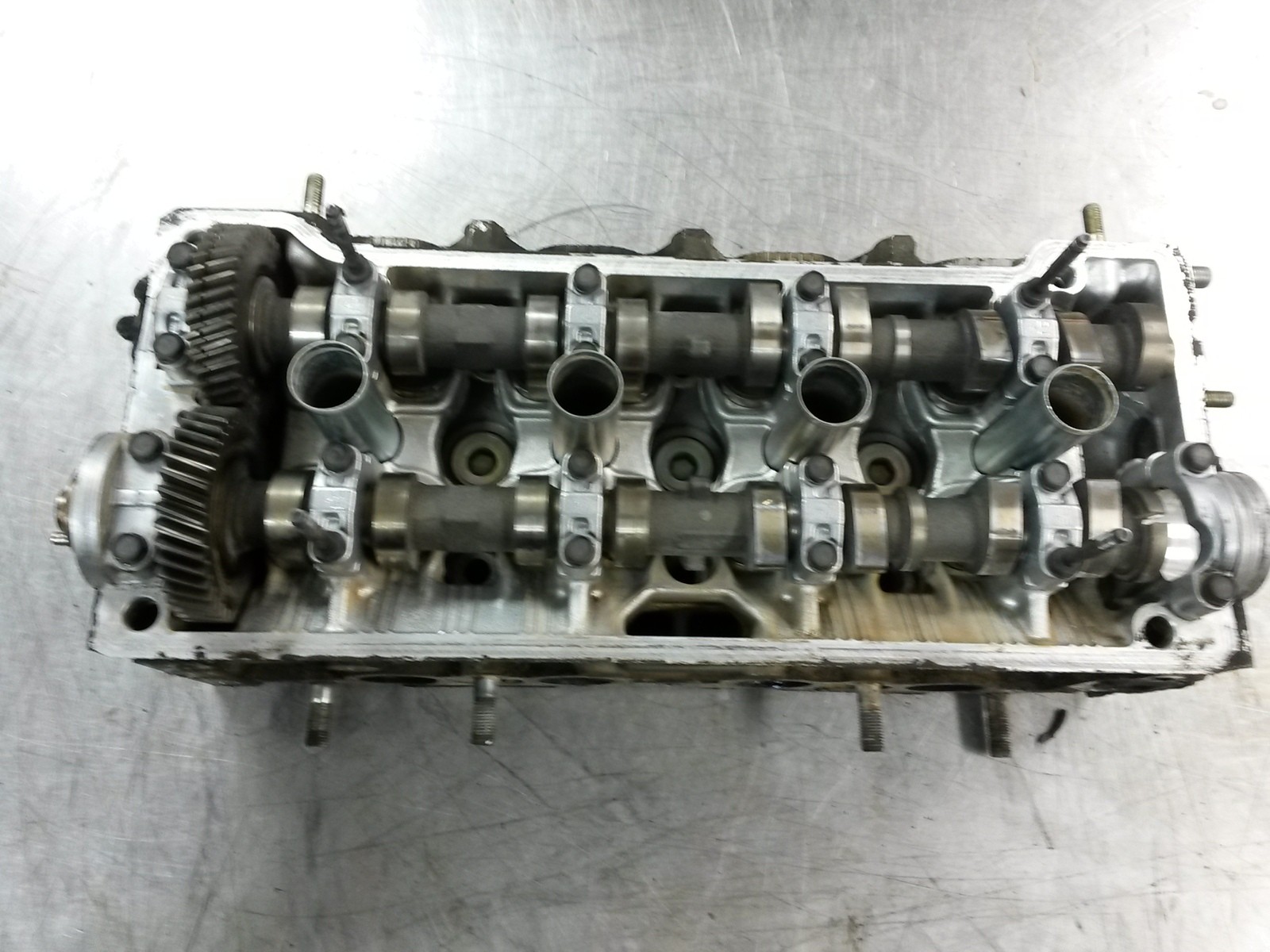 Cylinder Head For 93-97 Geo Prizm  1.8