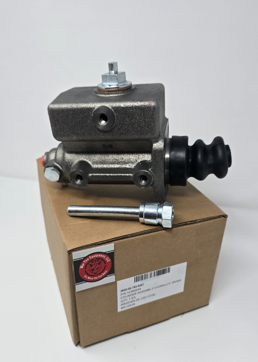 NEW BRAKE MASTER CYLINDER - MILITARY M35A2 DEUCE DUCE 2530-00-753-9267 12368254