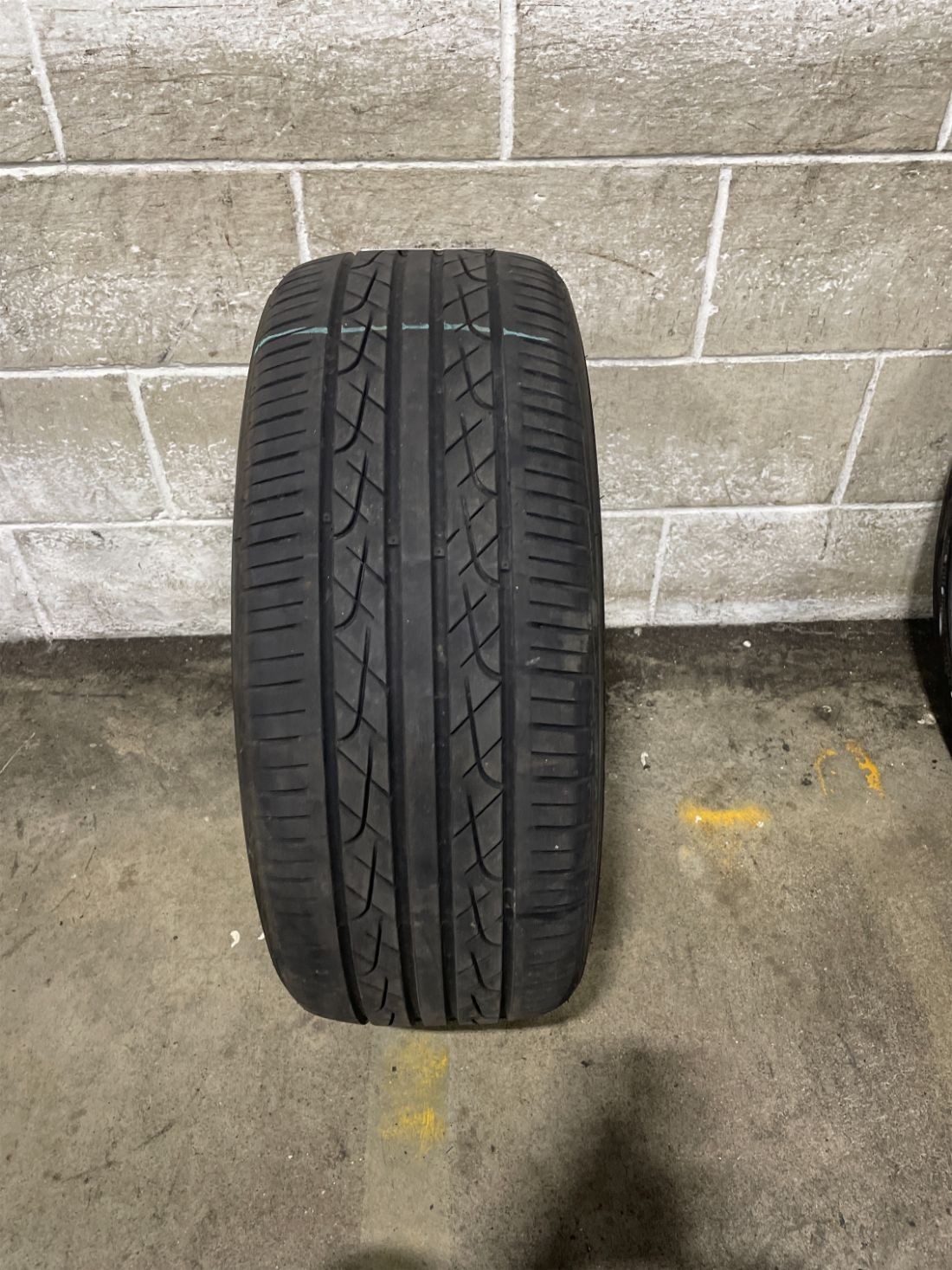 1x P215/50R17 Hankook Ventus V2 Concept 2 6/32 91 V Used Tire 2155017