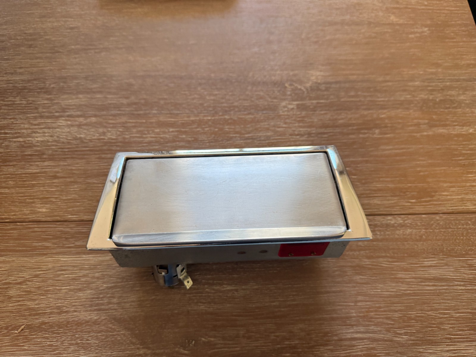 Ferrari 400i Ash Tray. 257-64-920-00 Ferrari 400i Ash Tray. 257-64-920-00