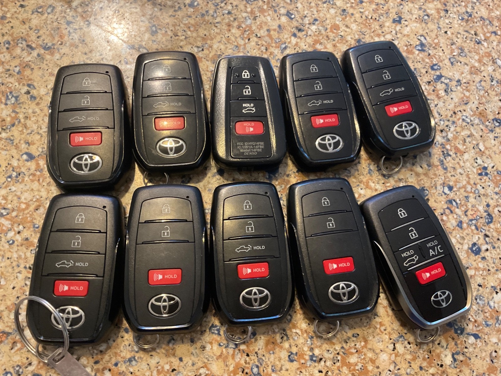 🔥 Lot of 10 oem toyota key fobs oem 🔥 Lot of 10 oem toyota key fobs oem