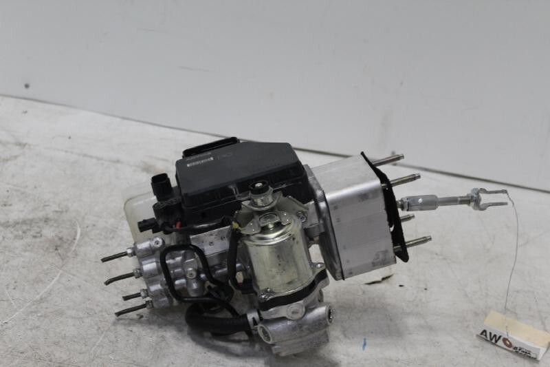 2020-2022 Nissan Frontier Brake Booster Pump Assembly OEM