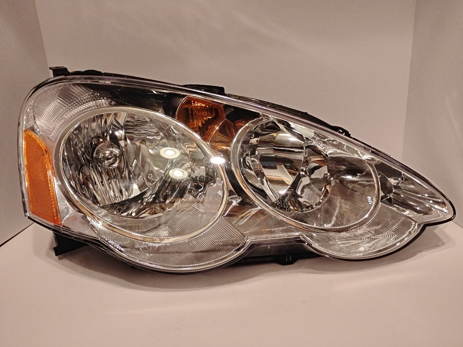 2002-2004 Acura RSX Passenger Side Headlight Right Halogen Headlamp Assembly
