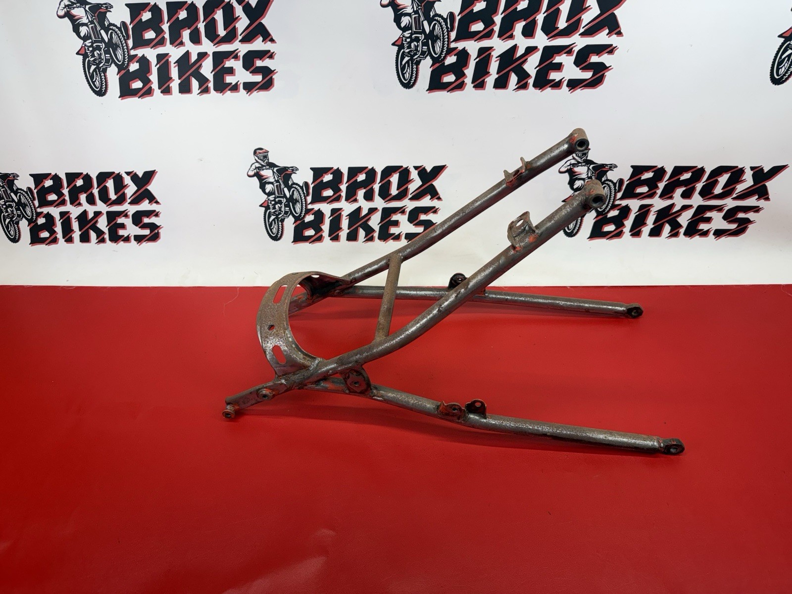 1984 CR125 SUBFRAME SUB FRAME OEM HONDA CR 125 CR125R 1984 CR125 SUBFRAME SUB FRAME OEM HONDA CR 125 CR125R