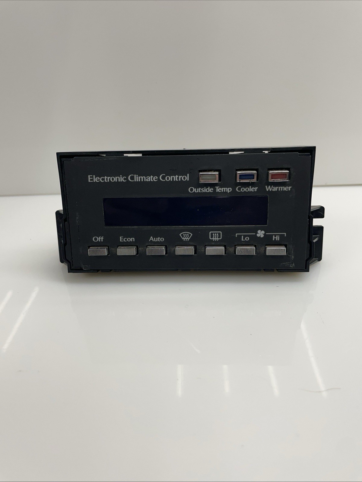 1988-1992 Cadillac Deville Electronic Climate Heat AC Control Unit OEM 16050176 1988-1992 Cadillac Deville Electronic Climate Heat AC Control Unit OEM 16050176
