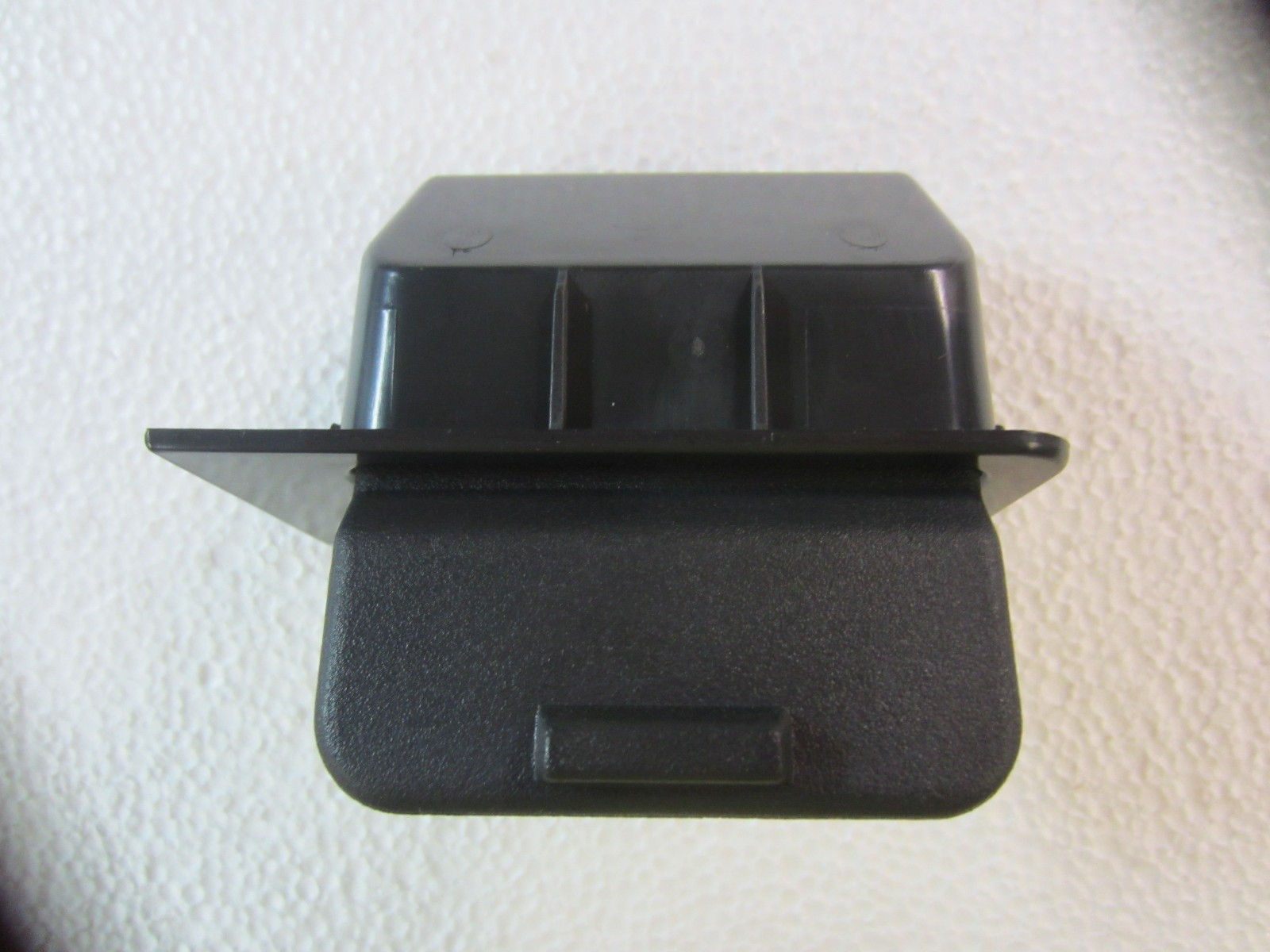 97/04 corvette center console shift plate ash tray assembly NEW C5 97/04 corvette center console shift plate ash tray assembly NEW C5