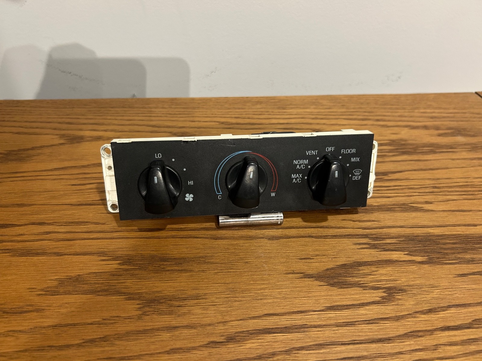 92-96 Ford bronco f150 f250 climate control knob panel OEM 92-96 Ford bronco f150 f250 climate control knob panel OEM