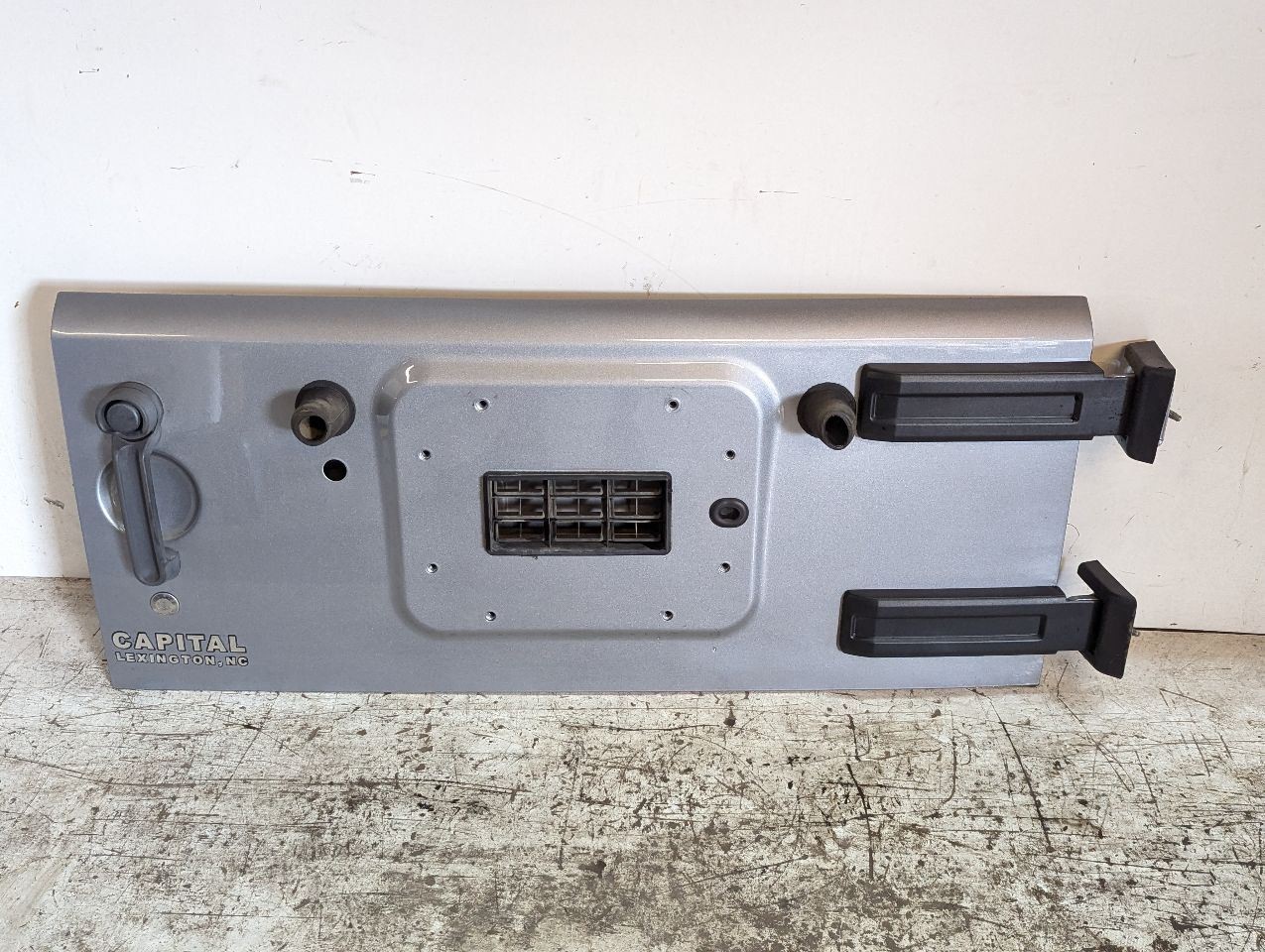 Silver Lower Tailgate Assembly | Fits 2011-2018 Jeep Wrangler