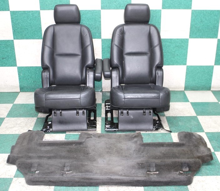 ⚠️WORN⚠️ 12\' Escalade SWB Leather Black Heat 2nd Row Captains Bucket WTY OEM OE