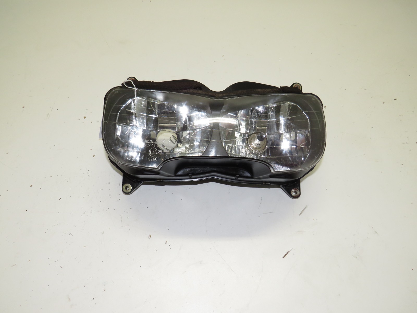 98 99 HONDA CBR 900 RR CBR900RR HEADLIGHT OEM STOCK STANLEY HEAD LIGHT LAMP