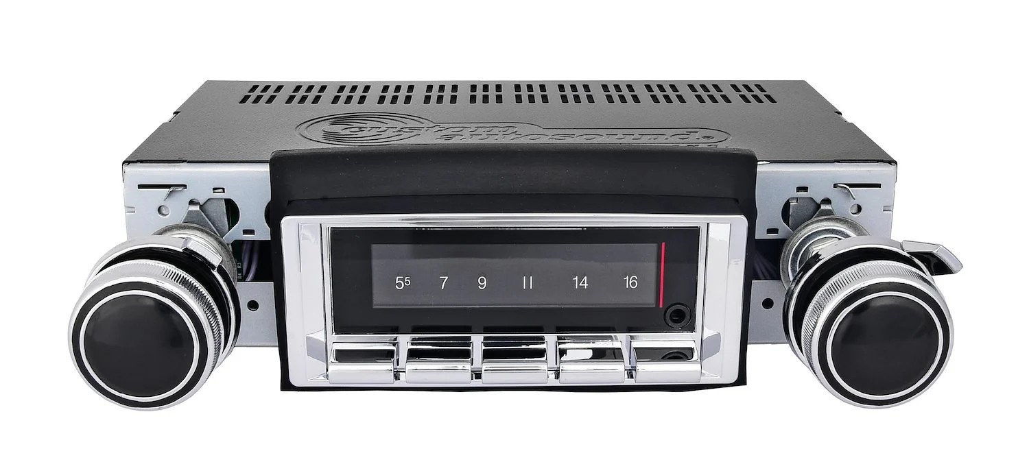 JEGS Classic 740 Series Radio w/Built-in Bluetooth for 1973-1988 Chevrolet