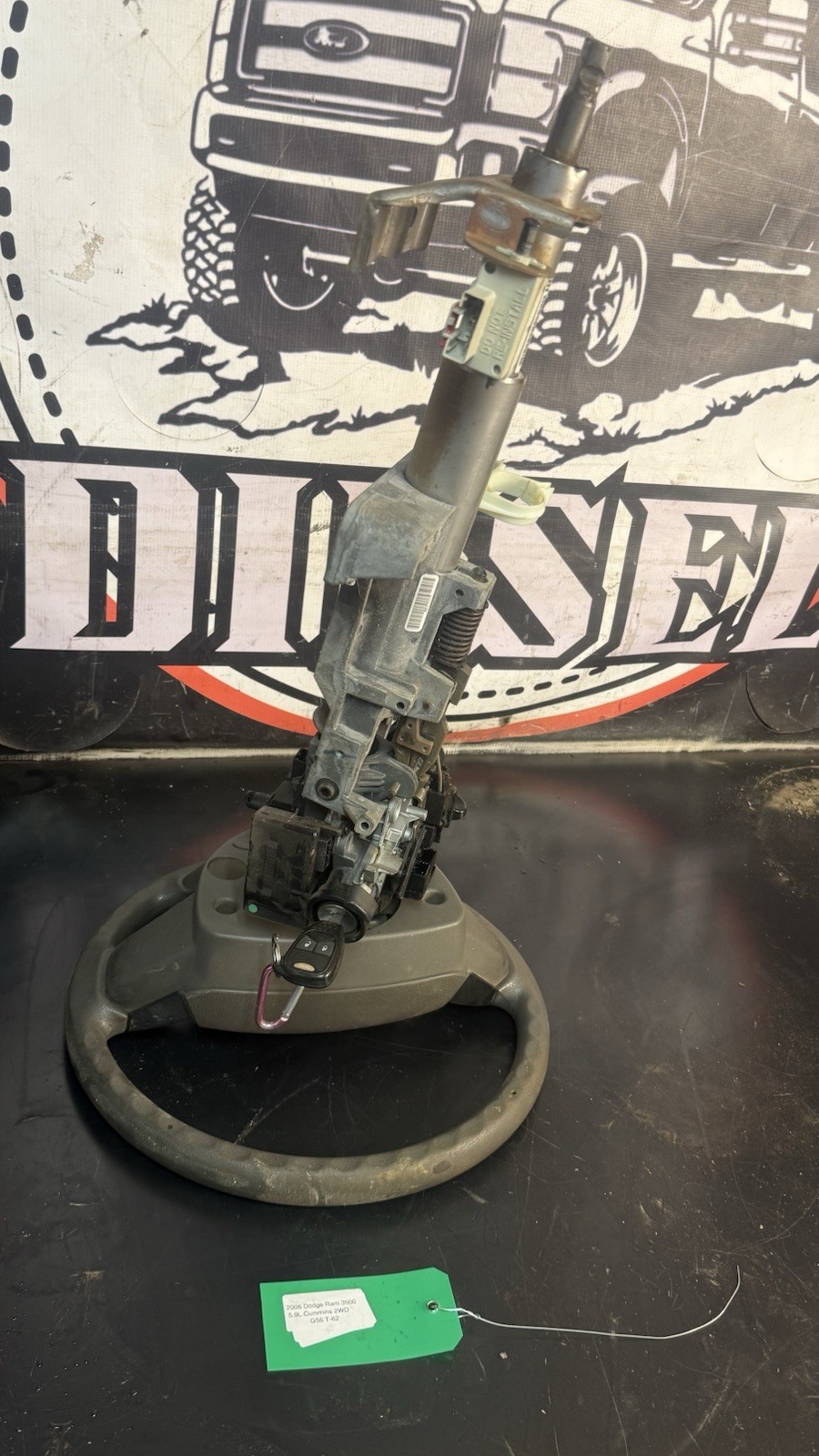2006-2008 DODGE RAM OEM CUMMINS STEERING COLUMN 5.9L  MT  P05057267AD W KEY