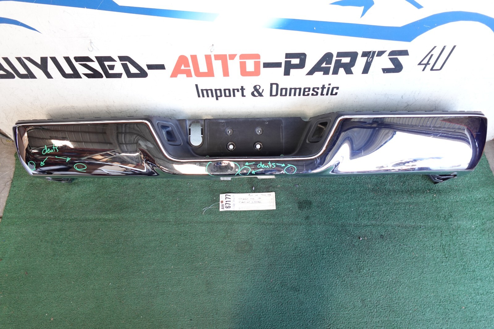 w/ dents 2013-2019 DODGE RAM 1500 REAR CHROME BUMPER OEM AW67177
