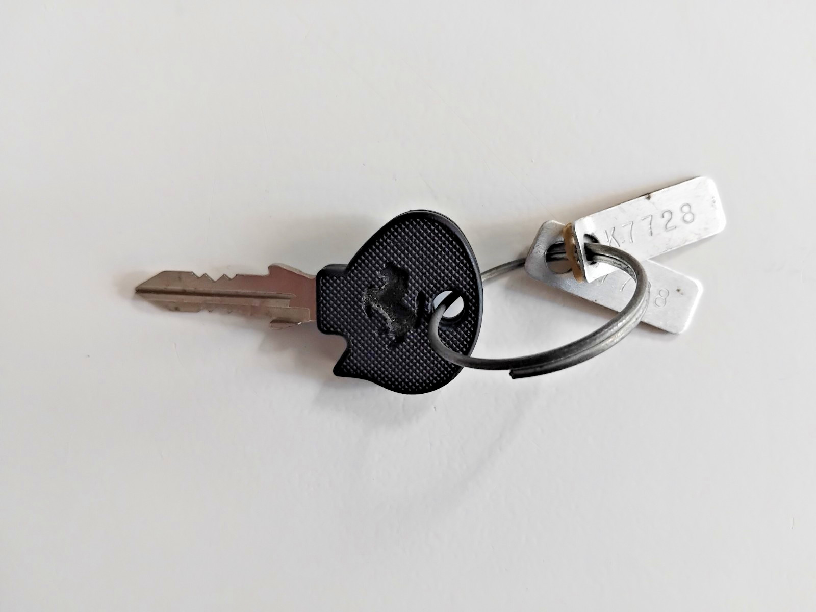 USED ORIGINAL FERRARI KEY  1989-2006 Nº170010 - F355 348 456 512 550 575 + TAGS