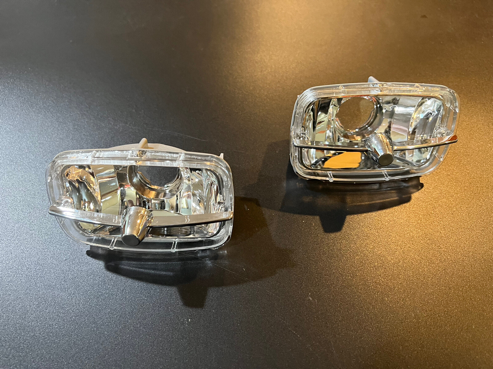 1978-1981 Camaro Z28 Berlinetta Front Parking Lamp Assembly Pair