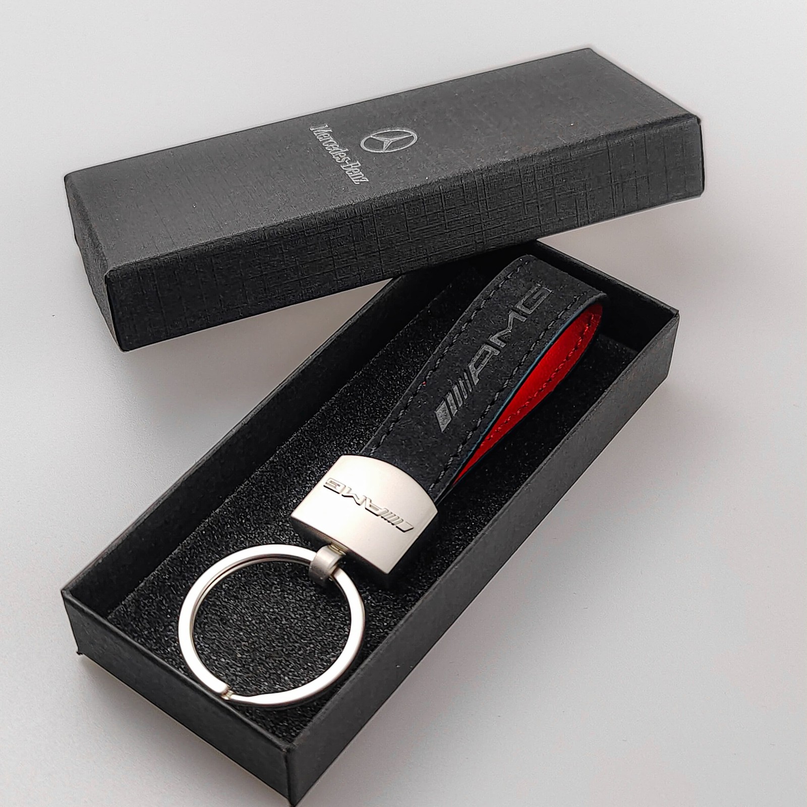 Mercedes-Benz AMG Keychain Keyring Car Logo Gift Motorsport Leather Alloy