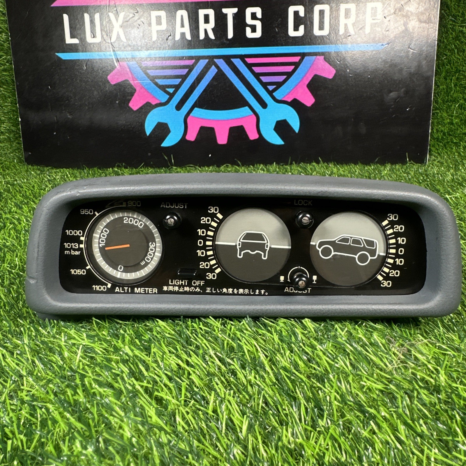 Toyota 4Runner, Hilux, 4WD 1988-1994 LN130 Tilt Altimeter Gauge OEM JDM Toyota 4Runner, Hilux, 4WD 1988-1994 LN130 Tilt Altimeter Gauge OEM JDM